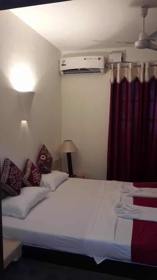 Hotel Republica Panaji Zewnętrze zdjęcie